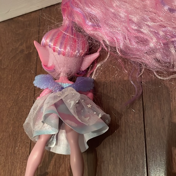 Magic Mixies Mermaid Pixling - Picture 4 of 4